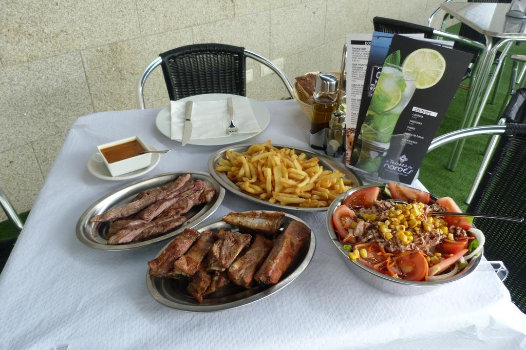 Hotel Nordes Burela Екстериор снимка